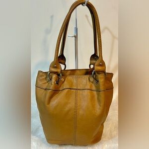 Tignanello Leather bucket bag Tote shoulder bag